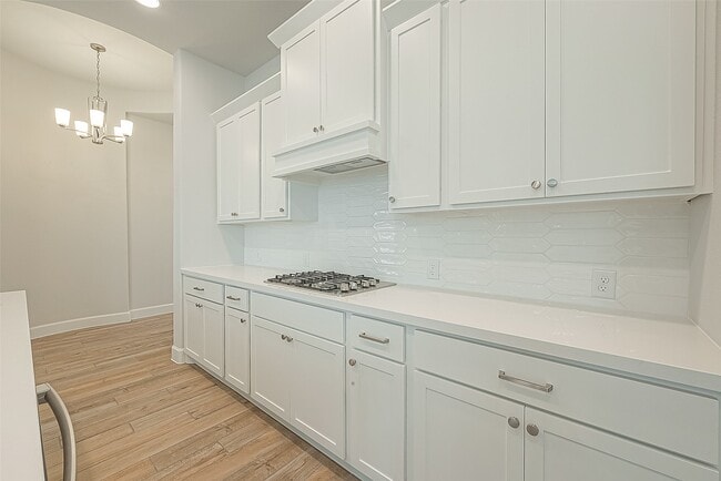 Building Photo - 213 McCrea Ct