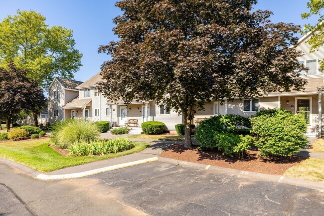 Building Photo - 69 Sunrise Cir