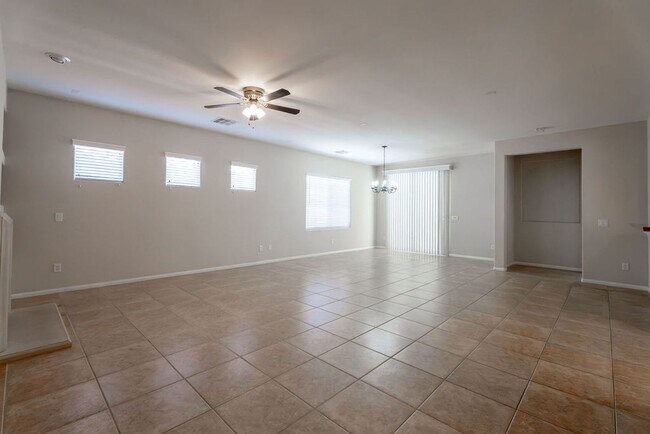 Building Photo - 4433 Weitzman Pl