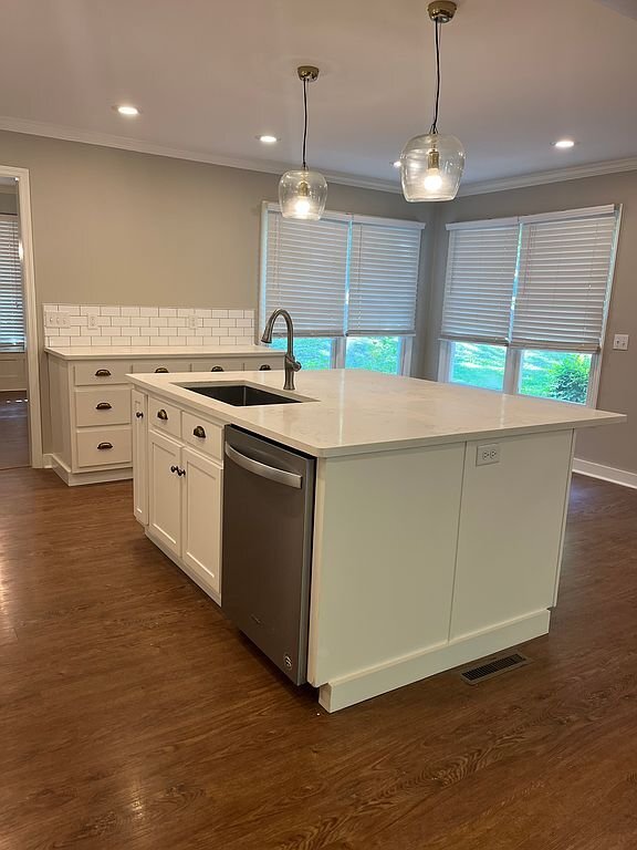 Building Photo - 509 Castlewood Trail