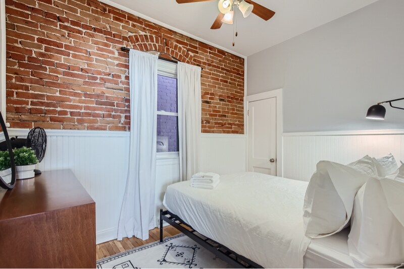 Building Photo - 3546 N Humboldt St