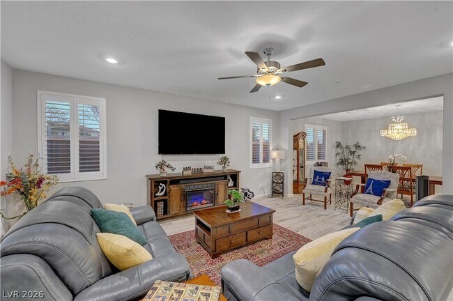 Building Photo - 6391 Montrose Park Ct