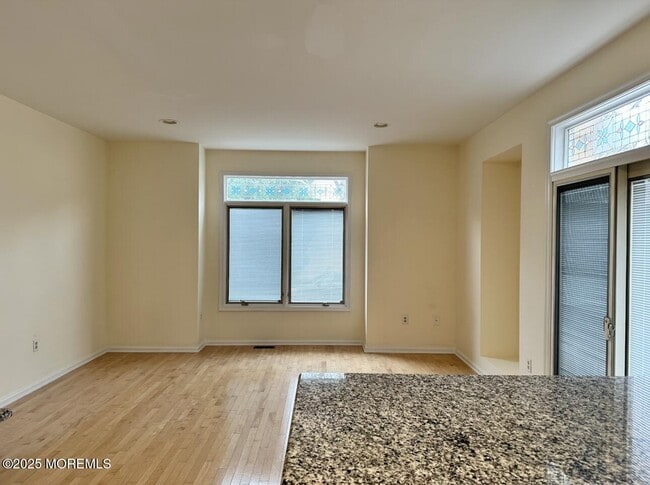 Building Photo - 166 La Quinta Ct