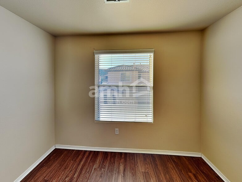 Building Photo - 9318 Aventurine Ct