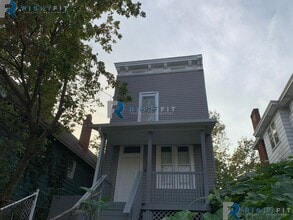 Building Photo - 957 Fairbanks Ave