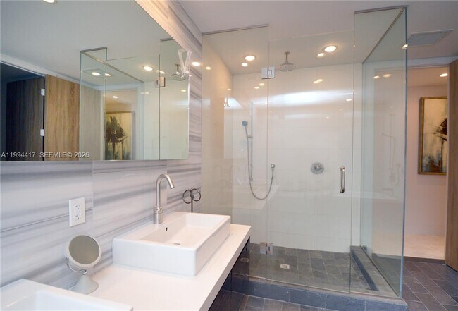 Building Photo - 1100 Biscayne Blvd