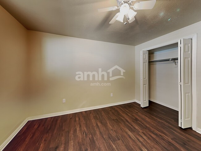 Building Photo - 2152 N 850 W