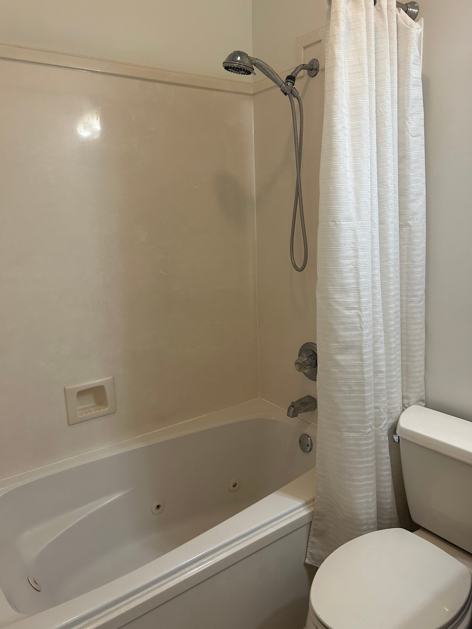 Building Photo - 4 Yacht Club Dr