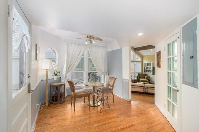 Building Photo - 2522 Wordsworth St