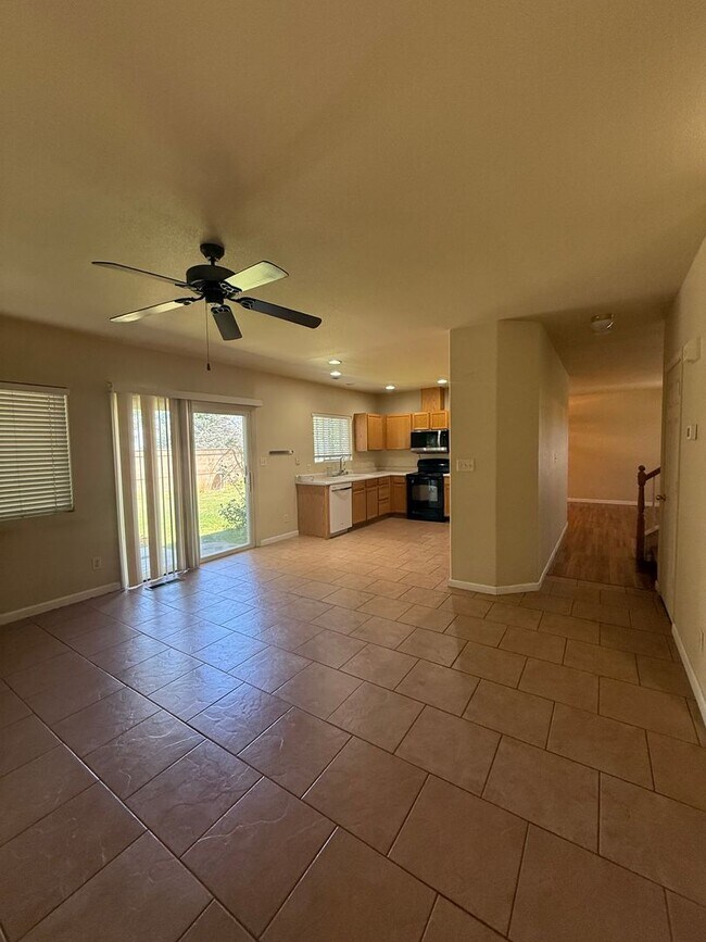 Building Photo - Coming Soon: Spacious 3BR/2.5BA Home in Northwest Reno