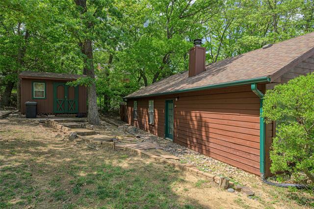 Building Photo - 5 Juanita Dr