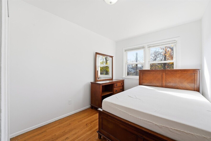 Building Photo - 41 Alan Terrace