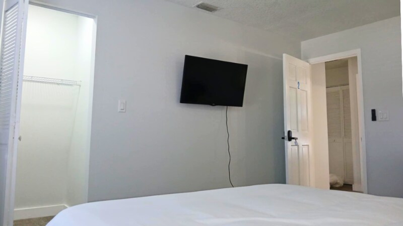 Building Photo - 5303 Glen Harwell Rd