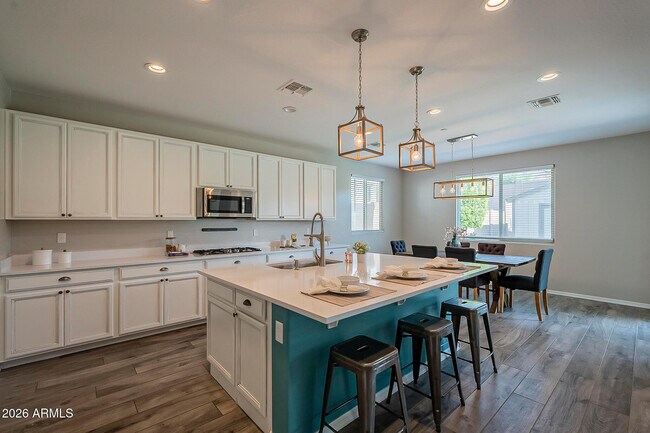 Building Photo - 11628 W Andrew Ln