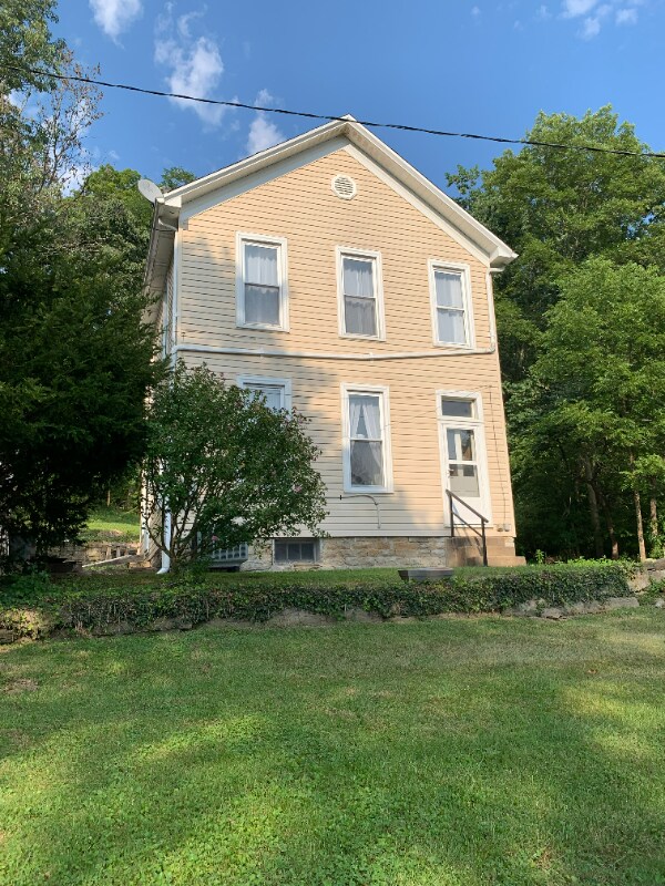 Primary Photo - 5240 Stonelick Corner