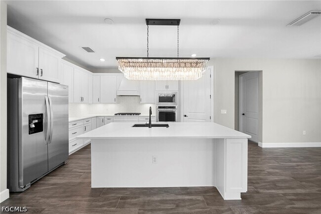 Building Photo - 20112 KIngmont Dr