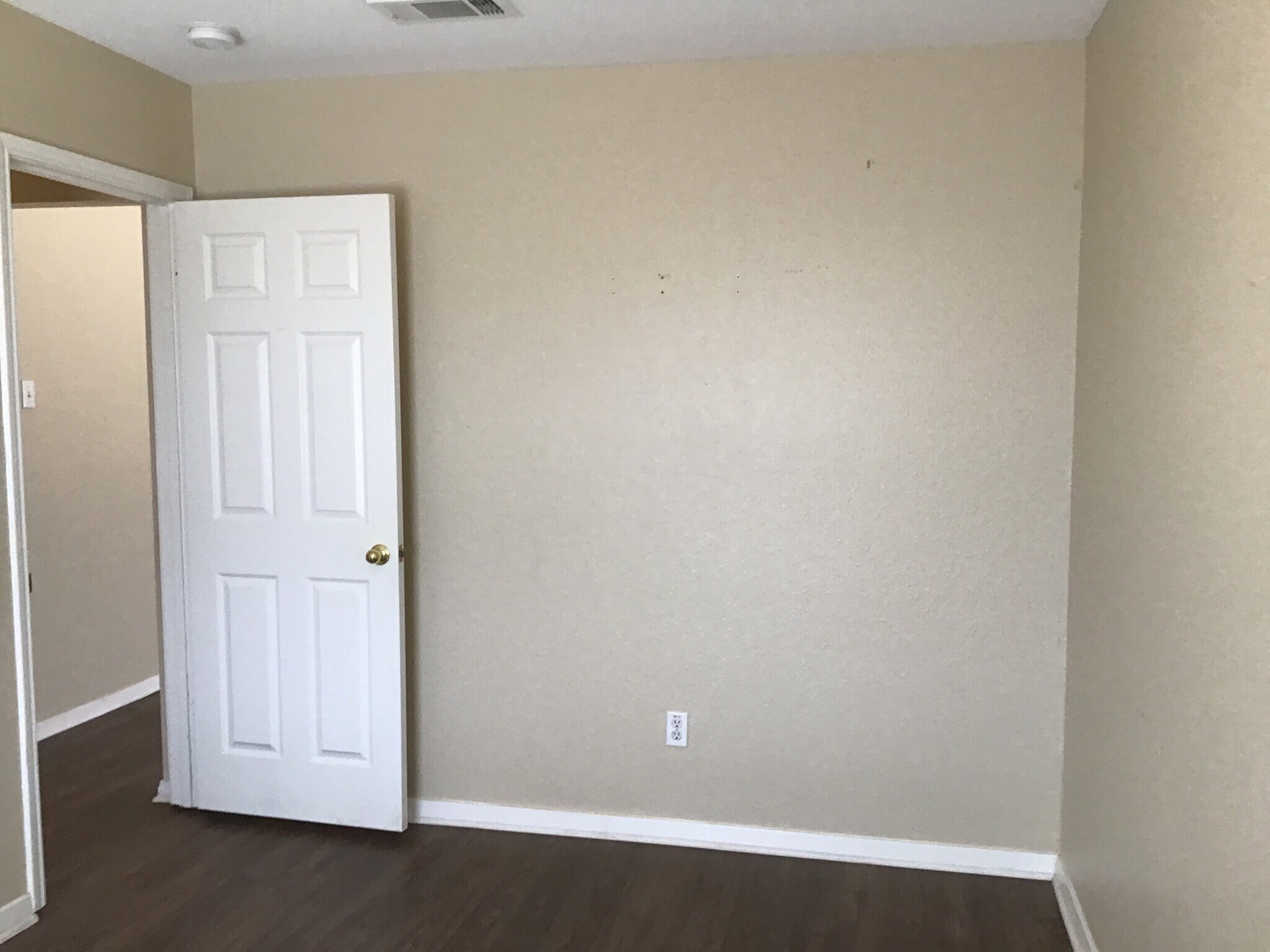Building Photo - 1325 Misty Meadow Dr