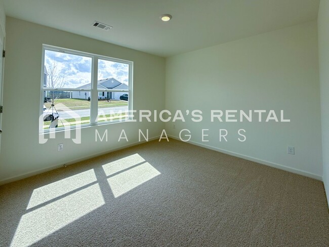 Building Photo - Spacious & Modern 4-Bedroom, with Blinds Included!! Retreat in Magnolia Hills - Pet-Friendly! Ava...
