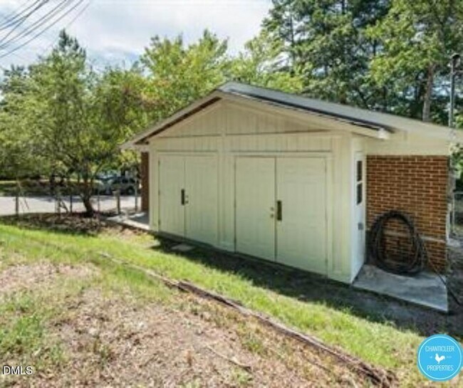 Building Photo - 2407 Mc Gehee St