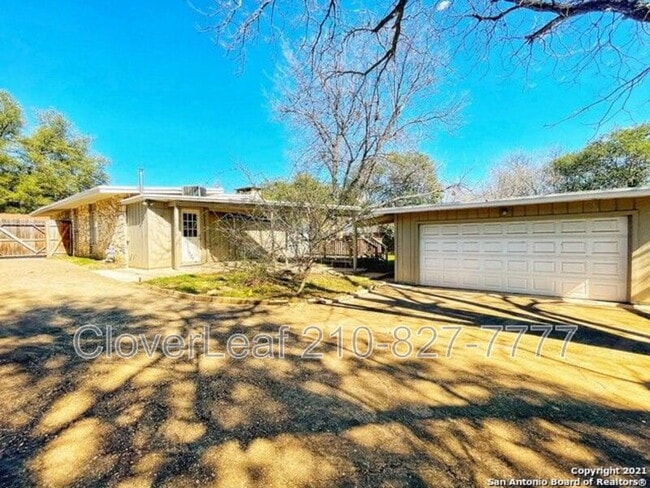 Building Photo - 2622 Hopeton Dr