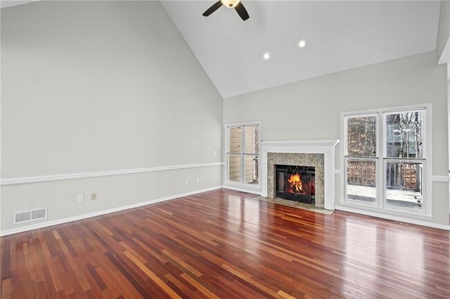 Building Photo - 1969 Seymour Dr NW