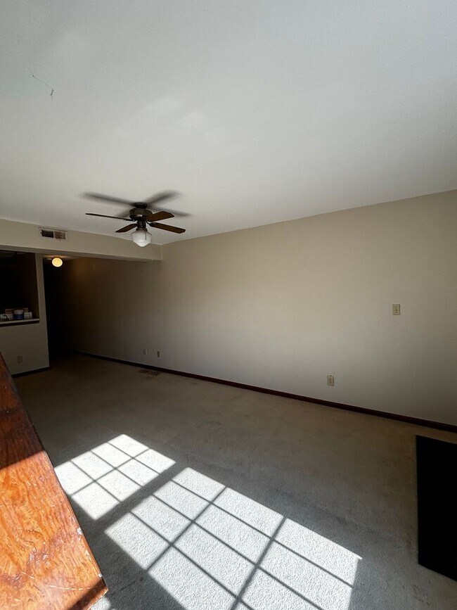 Building Photo - Baldwin Commons