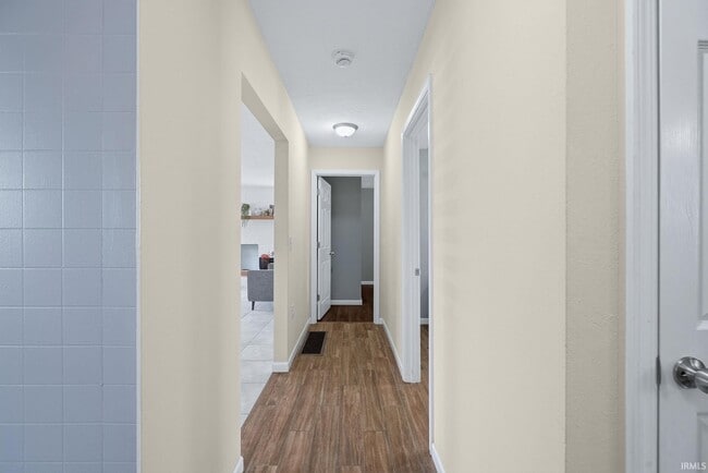 Building Photo - 6290 W State Rd 45