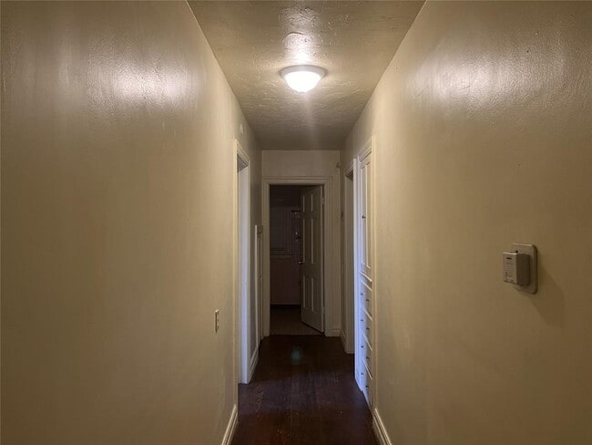 Building Photo - 1802 Exchange Ave