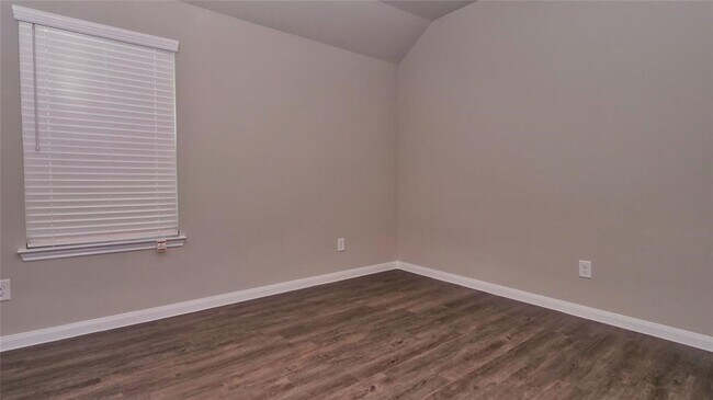 Building Photo - 3315 Rosselli Brush Dr