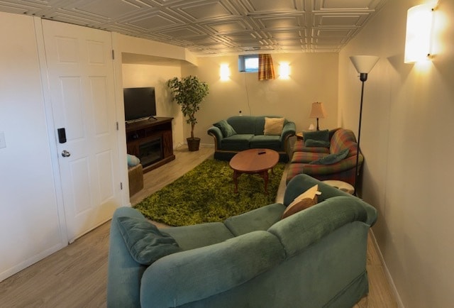 Living Room - 6356 Elm St