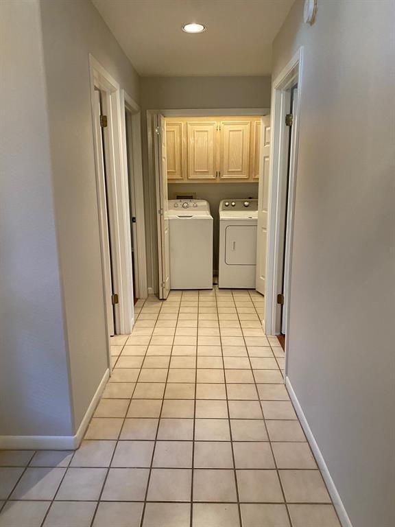 Building Photo - 27 Par View Dr