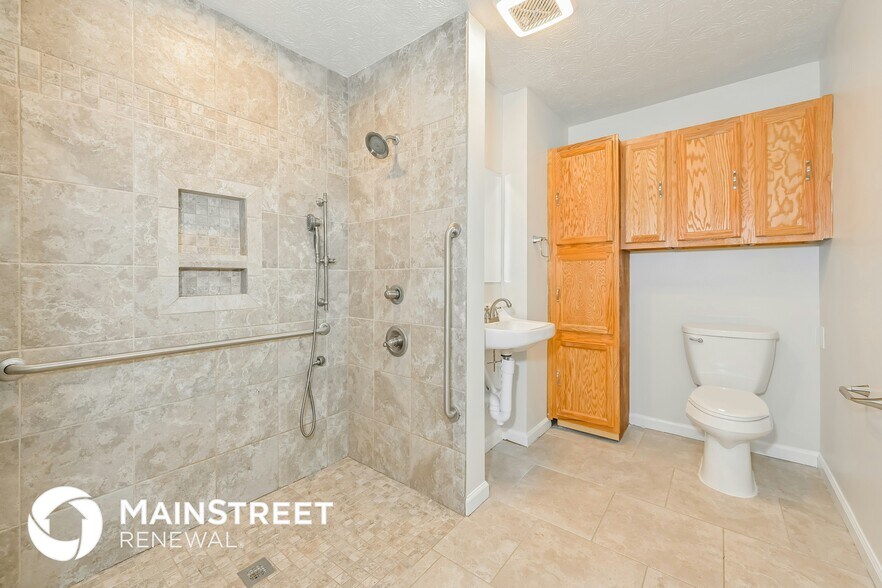 Building Photo - 4261 Vercelli Ln