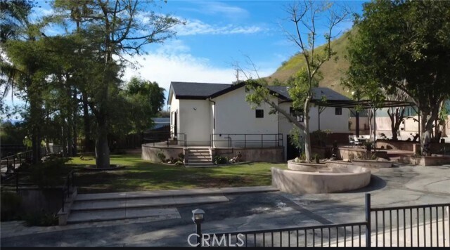 Building Photo - 9857 Foothill Blvd