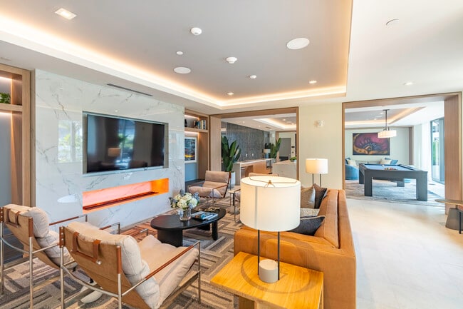 Multipurpose Room - Gallery Marti Park