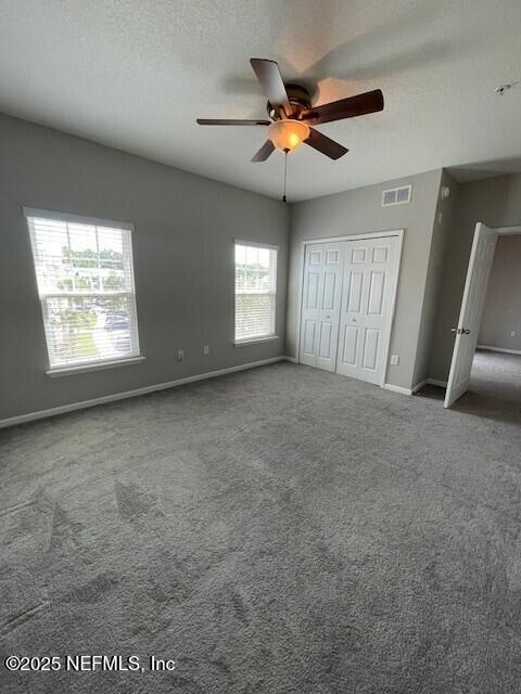 Building Photo - 8201 Green Parrot Rd
