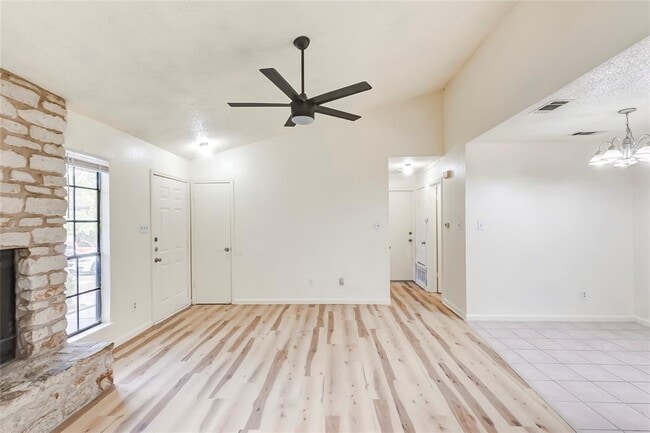 Building Photo - 14202 Sussman Ct