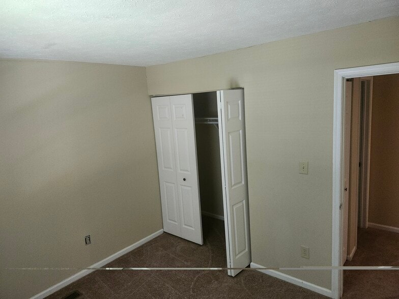 2nd Bedroom - 12 Oneonta Dr