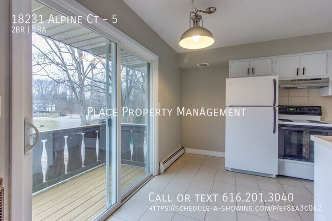 Building Photo - 18231 Alpine Ct