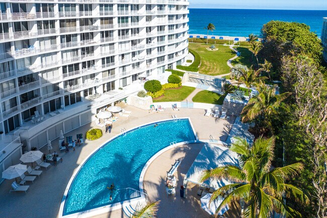 Building Photo - 2780 S Ocean Blvd