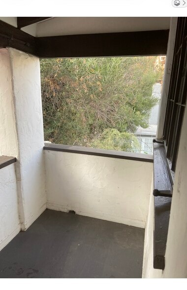 Building Photo - 2170 Vista del Mar St
