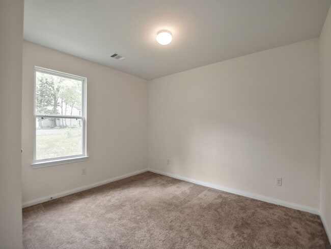 Building Photo - 24617 Pools Creek Way