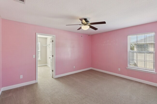 Building Photo - 608 Piedmont Ave