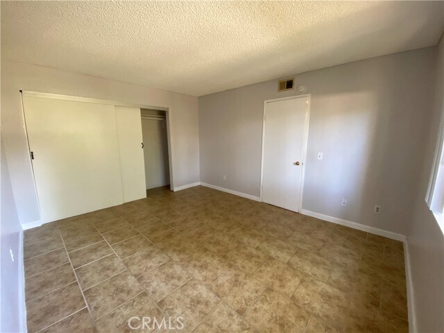 Building Photo - 22886 Hilton Head Dr