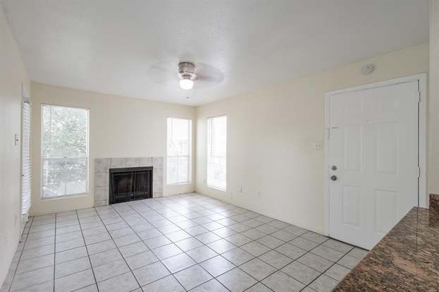 Building Photo - 3900 Woodchase Dr