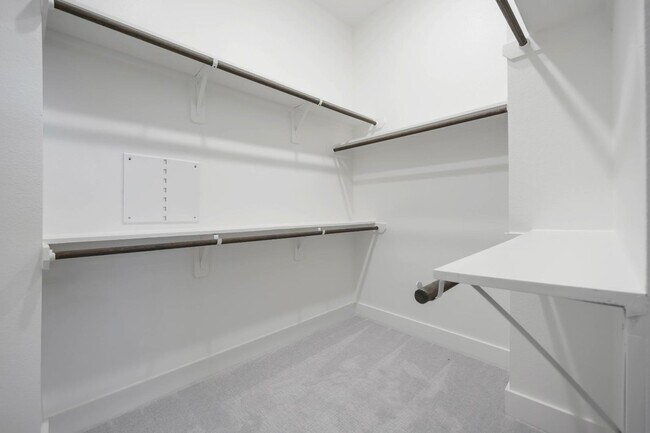 Building Photo - 6119 Campo Vista Dr