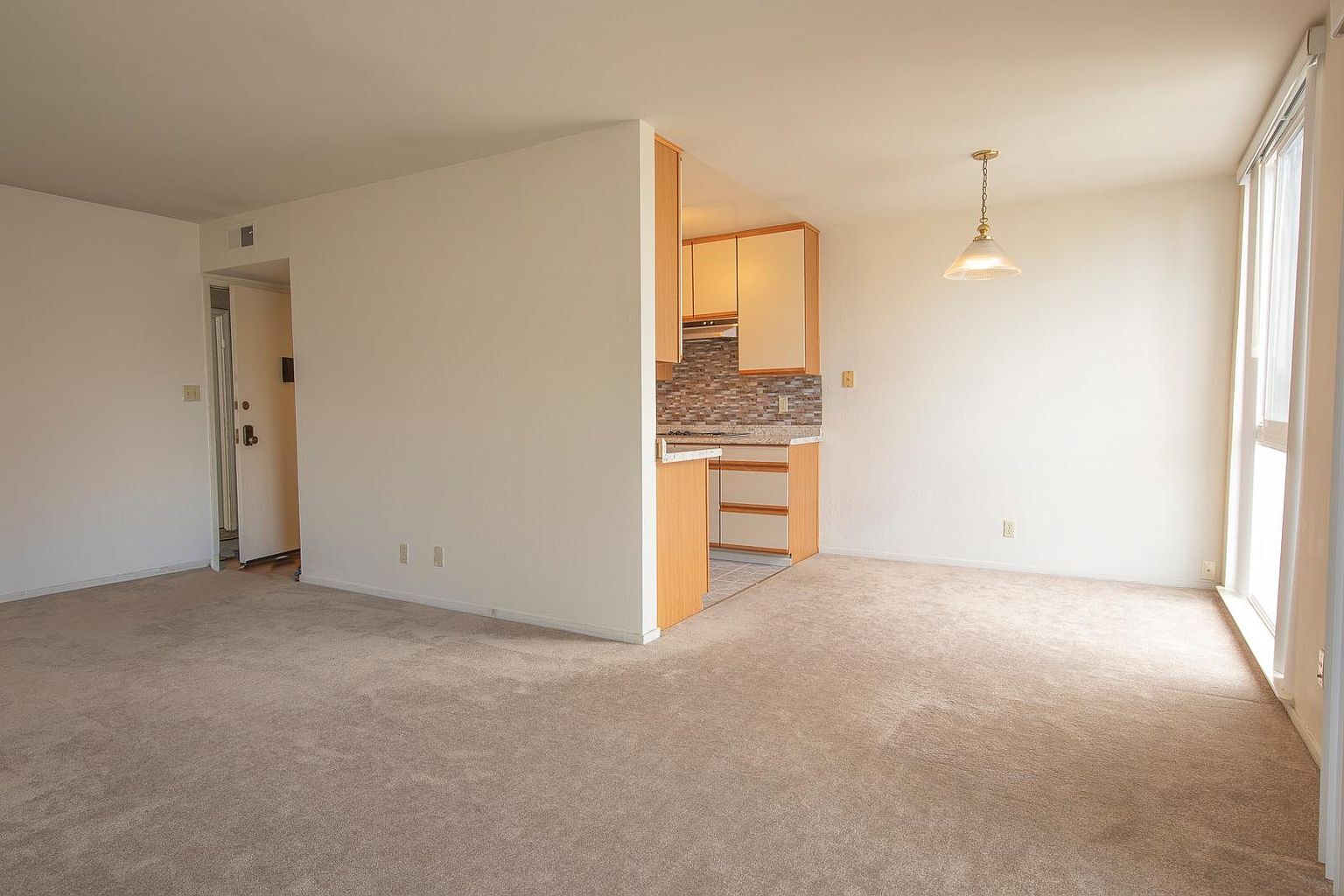 Building Photo - 183 Del Medio Ave