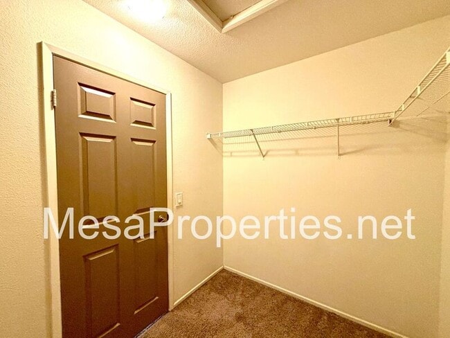 Building Photo - 14936 Brucite Rd