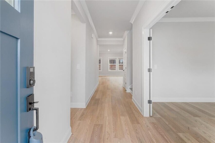 Building Photo - 5667 Cabernet Ln