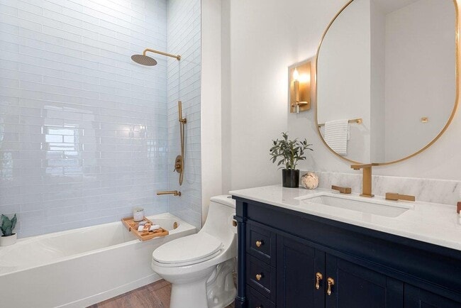 Building Photo - 2450 Wickersham Ln