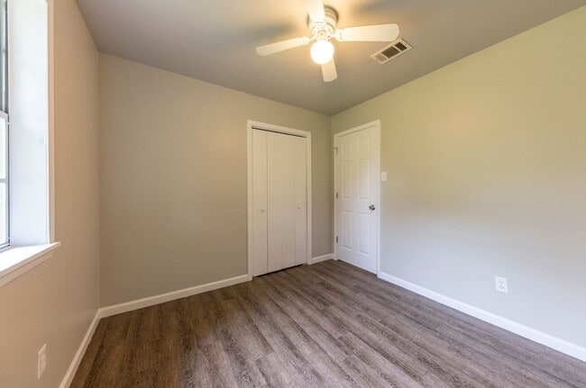 Building Photo - 642 Stevenson St